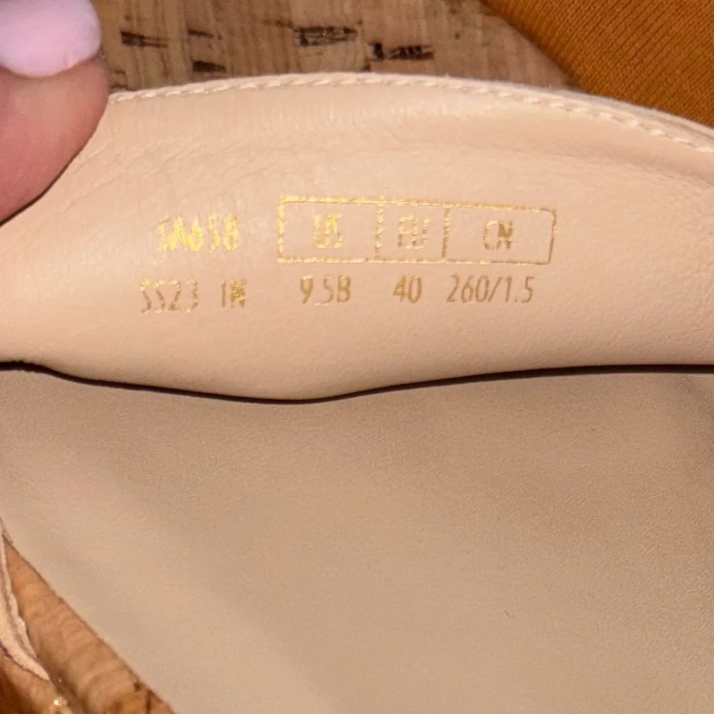 STUART WEITZMAN Summer Suede Wedge Sandals In Neutral Size US 9.5 $ 375